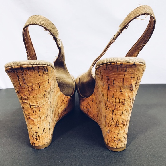 MIA - Picture 5 of 8